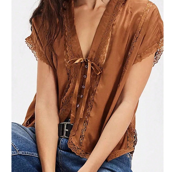 Lace Insert Button Down V neck Loose Fit Satin Blouse - Picture 6 of 6